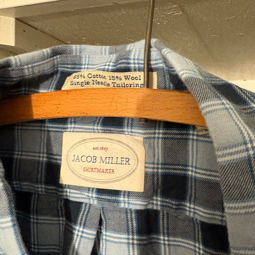 Men's Classic Blue Checkered Button-Down Shirt - Picture 2 of 4